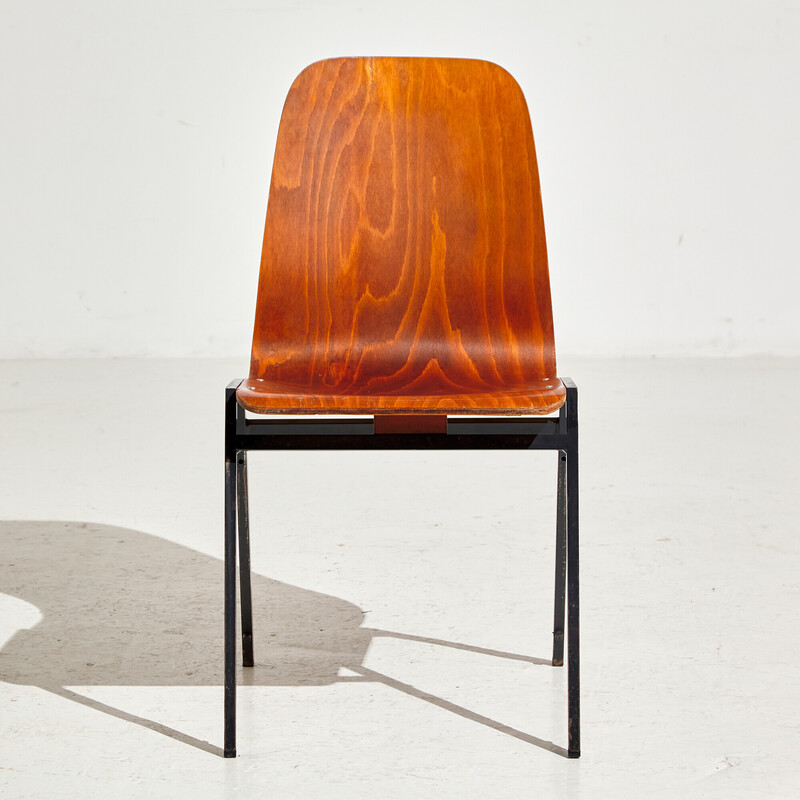 Chaise vintage empilable en bois de hêtre, 1970