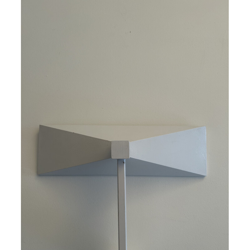 Vintage wandlamp in wit gelakt metaal van Pierre Disderot voor Verre et Lumière, 1970