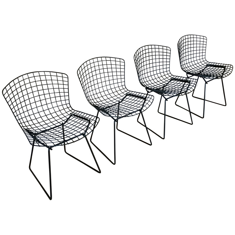 Suite of 4 black "Bertoïa" chairs, Harry BERTOIA - 1970s