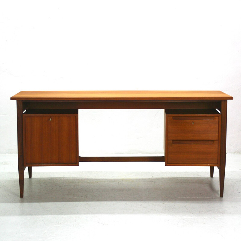 Bureau vintage en teck par WK - 1960