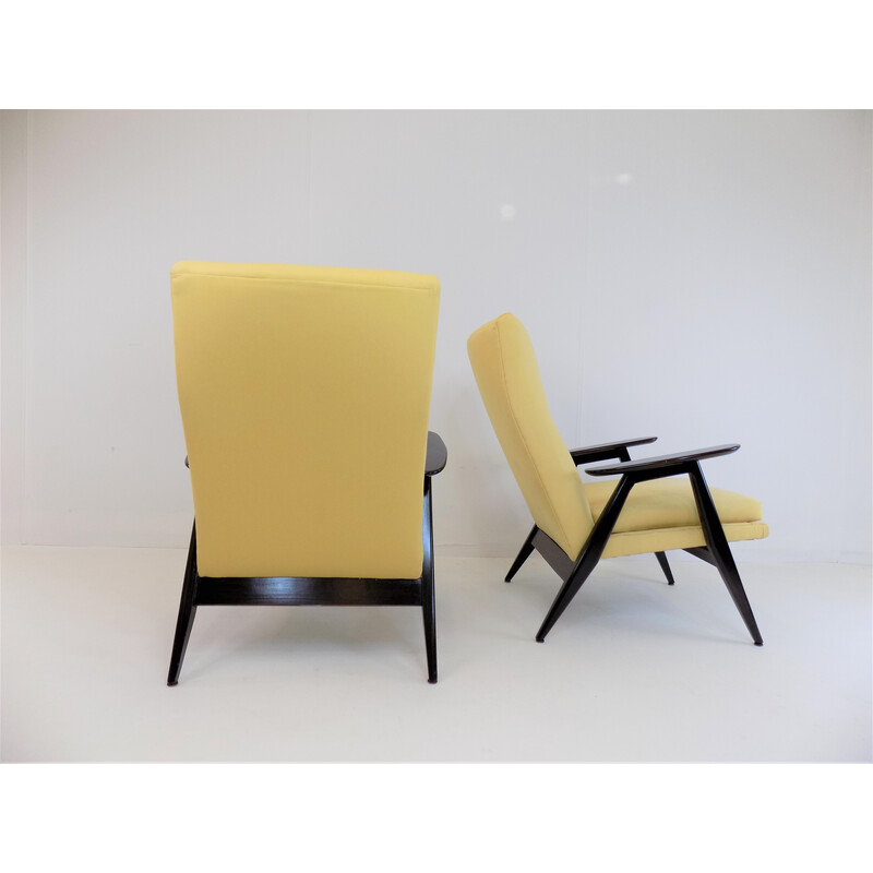 Sala de estar Vintage Sk640, de Pierre Guariche para Ligne Roset, em tecido amarelo