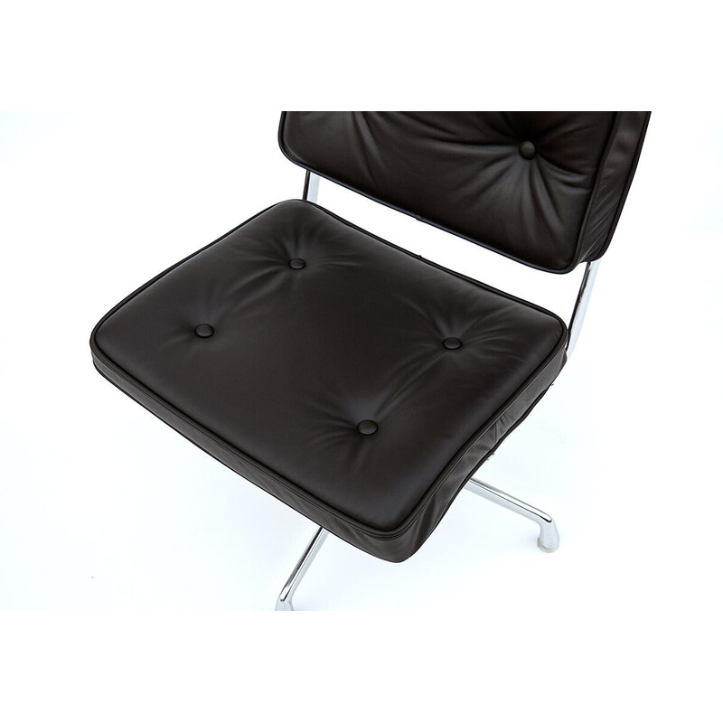 Vintage Es 101 armchair in black leather by Ray and Charles Eames for Herman Miller, 1968