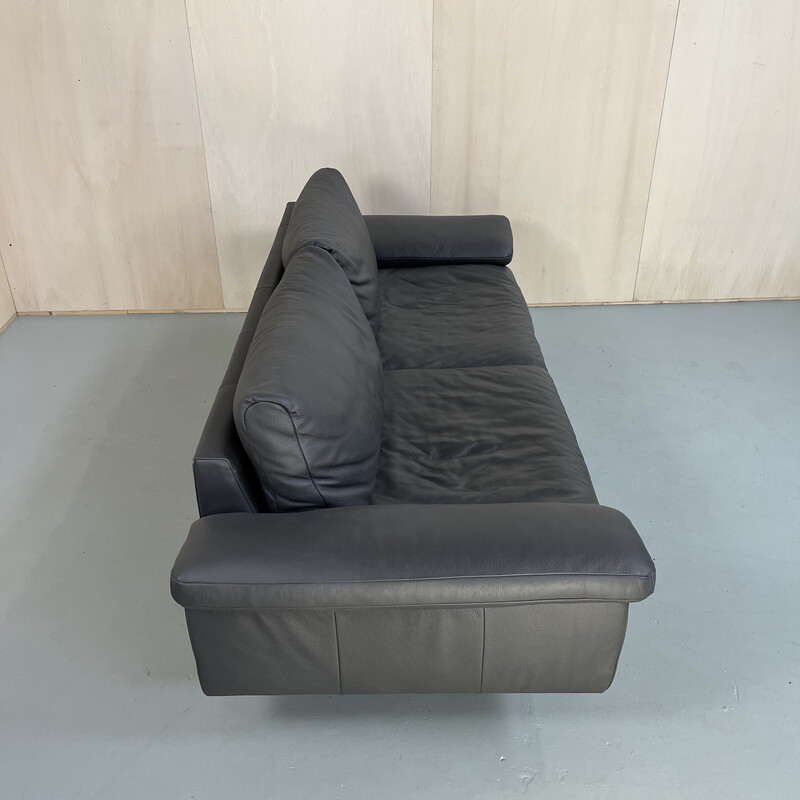 Zeitloses Vintage-Sofa aus Leder von Novastyl