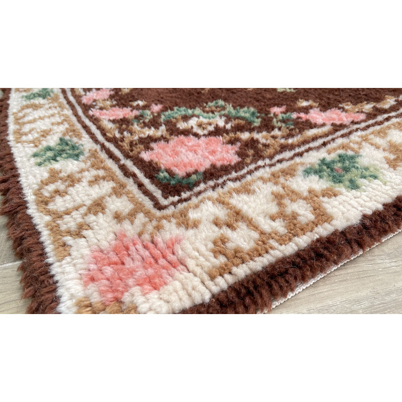 Vintage bohemian rug in pure wool, 1970