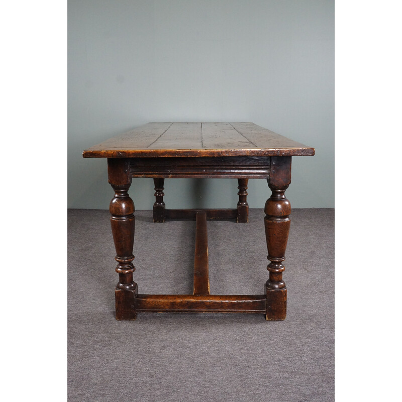 Mesa de comedor inglesa de madera de roble de mediados de siglo