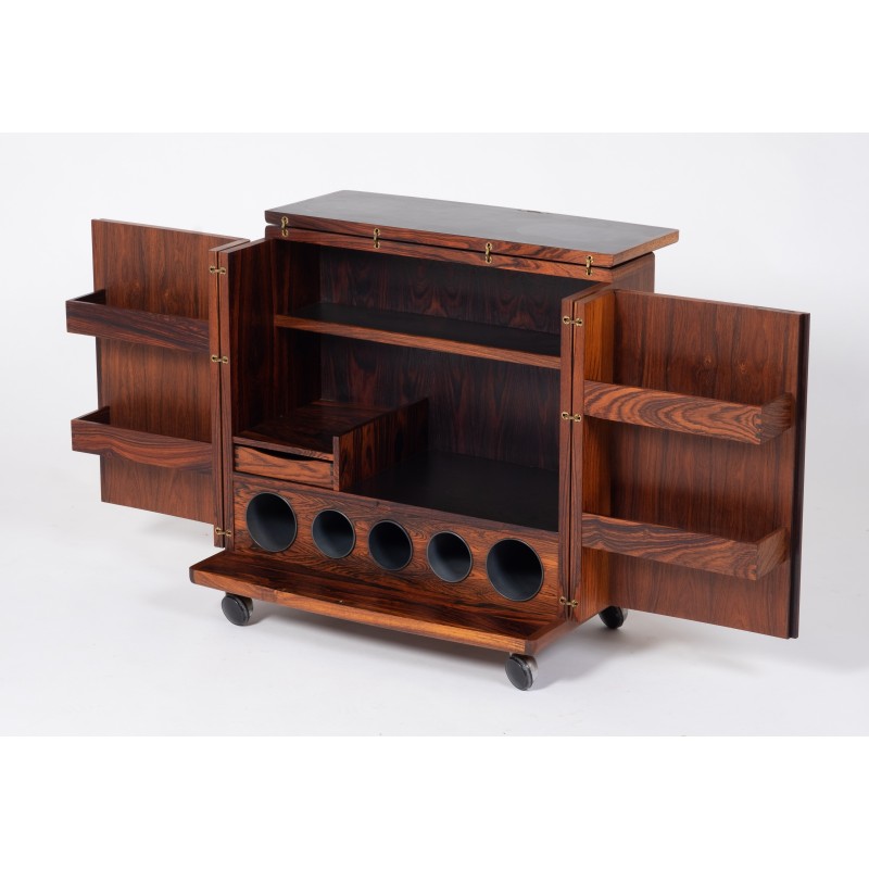 Vintage rosewood rolling bar cabinet by Illum Wikkelsø for Silkeborg Møbelfabrik, Denmark 1960s