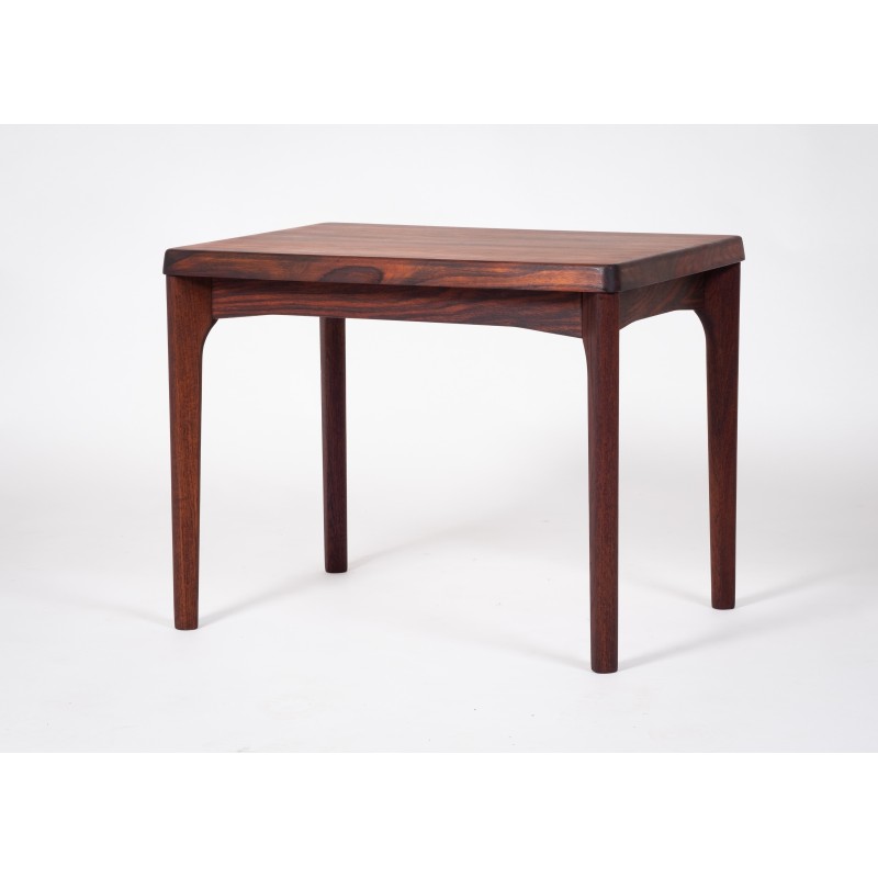 Mesa lateral Vintage rosewood por Henning Kjærnulf para Vejle Mobelfabrik, década de 1960