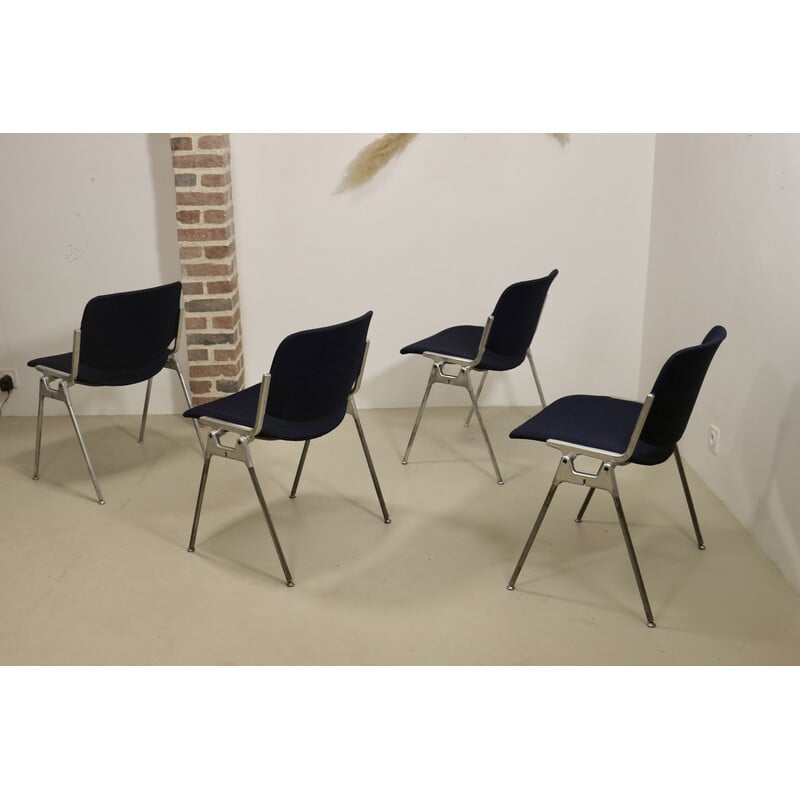 Lot de 4 chaises vintage Dsc 106 par Giancarlo Piretti pour Anonima Casteli, Italie 1965
