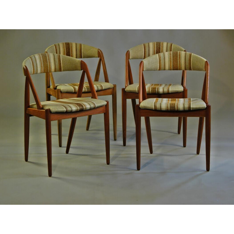 Ensemble de 4 chaises de salle à manger en teck modèle 31 de Kai Kristiansen - 1950