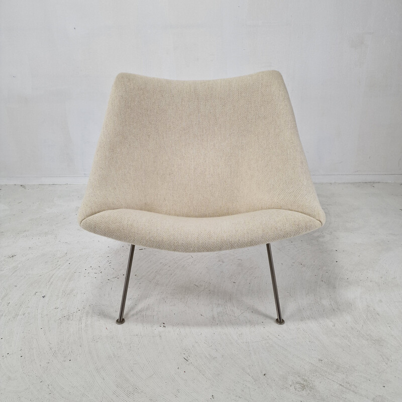 Vintage Oyster armchair with ottoman by Pierre Paulin for Artifort, 1960s