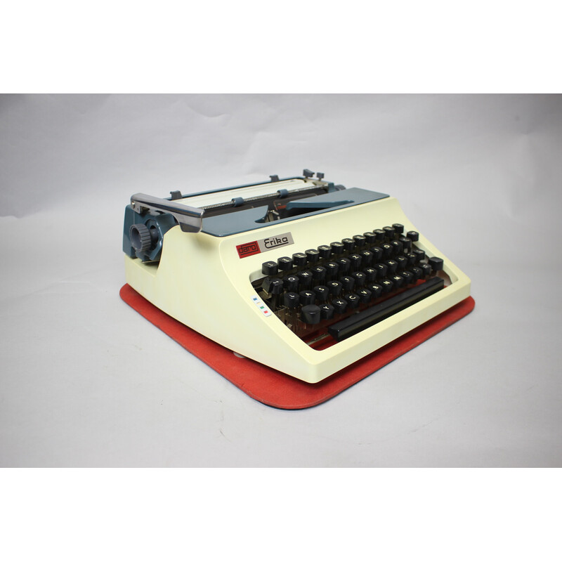 Vintage typewriter Daro erika, Germany 1965