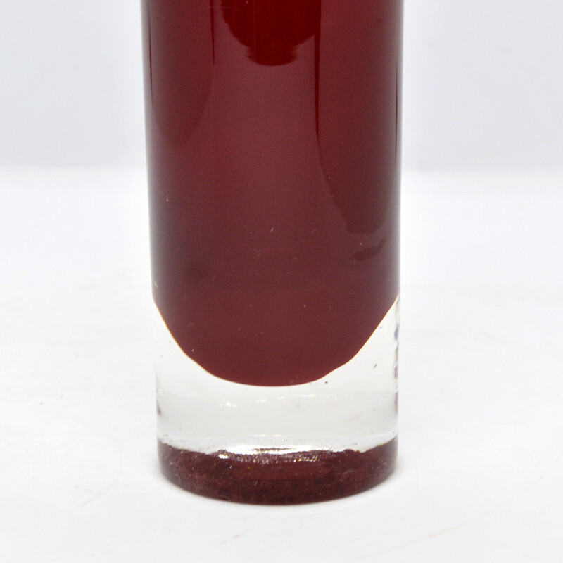 Vase vintage en verre rouge pour Sanyu Glass, Japon 1970