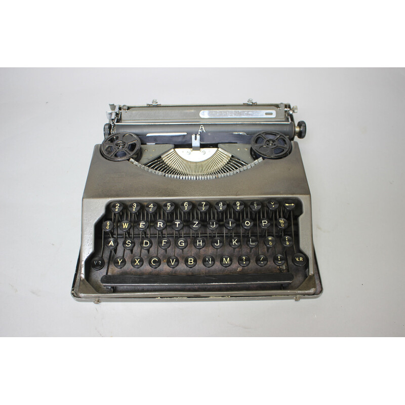 Vintage Paillard typewriter, Switzerland 1915