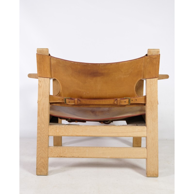 Vintage Spanish armchair model Bm2226 in oak wood and patinated leather by Børge Mogensen, 1958