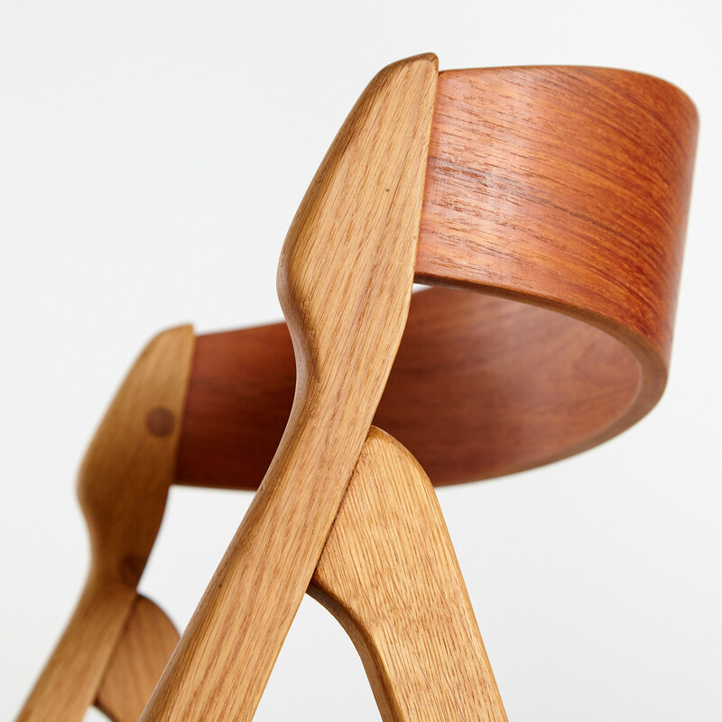 Vintage "Model 71" chair in oakwood and fabric by Henning Kjærnulf for Boltings Stolefabrik, 1960s