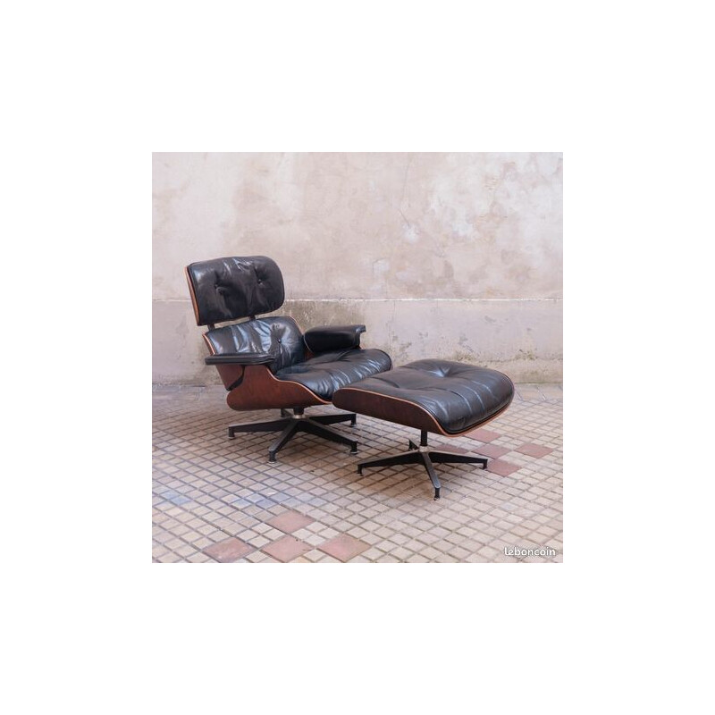 Cadeira Vintage lounge com otomano de pau-rosa de Charles e Ray Eames para Herman Miller, 1970