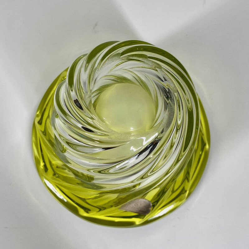 Vase vintage en cristal jaune