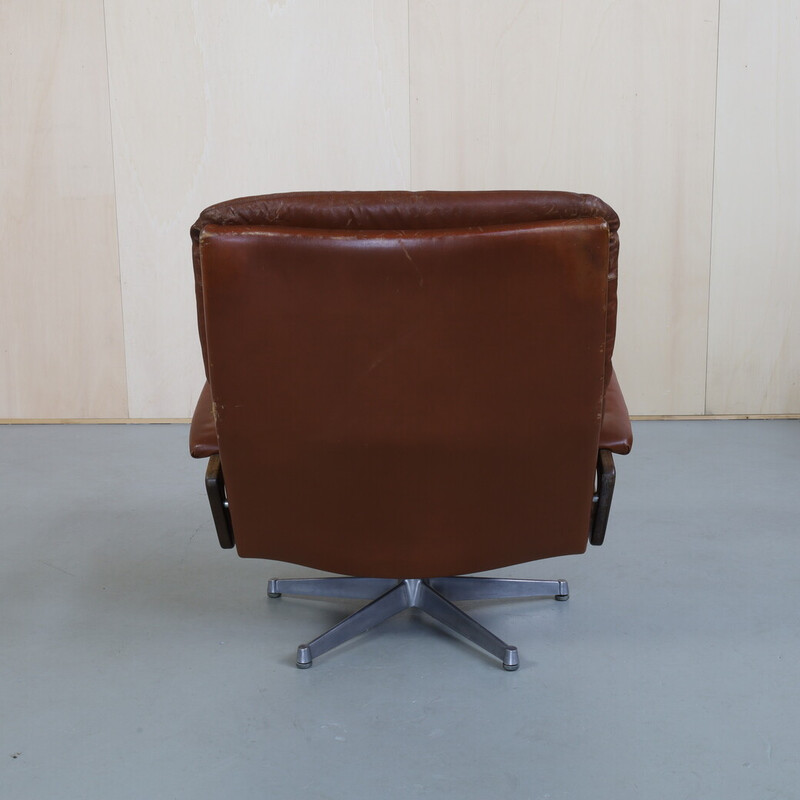 Vintage King armchair by André Vandenbeuck for Strassle, 1960s