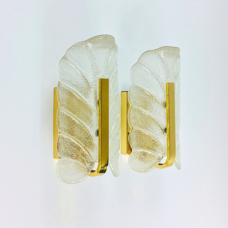 Paire d'appliques scandinaves vintage en verre et feuilles de laiton par Carl Fagerlund, 1960