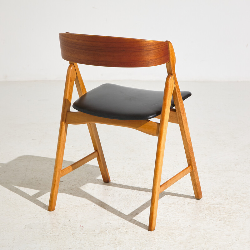 Chaise vintage en chêne et cuir par Henning Kjærnulf pour Boltings Stolefabrik, 1960