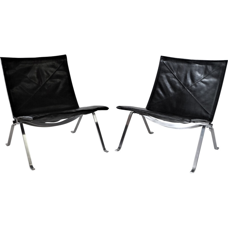 Pair of vintage 'Pk22' low chairs by Poul Kjærholm for E. Kold Christensen, 1956