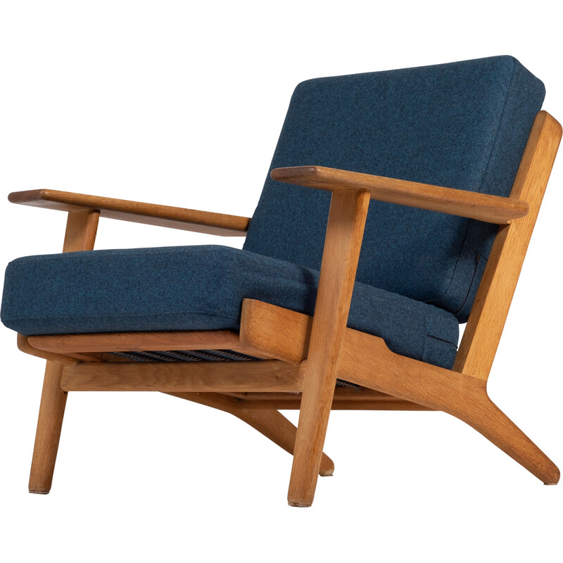 Vintage Ge-290 armchair in oakwood by Hans J. Wegner for Getama, Denmark 1960