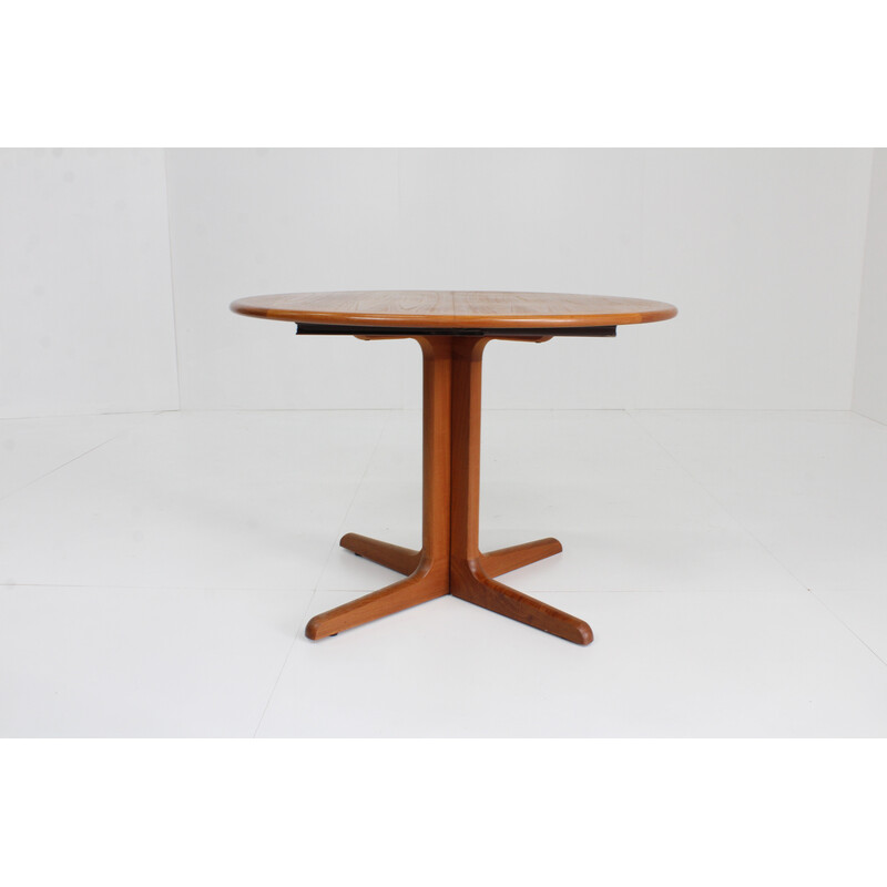Vintage Danish round extendable dining table