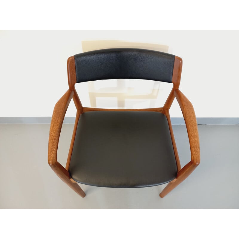 Fauteuil scandinave vintage en teck et skaï noir par Niels Otto Møller, 1960