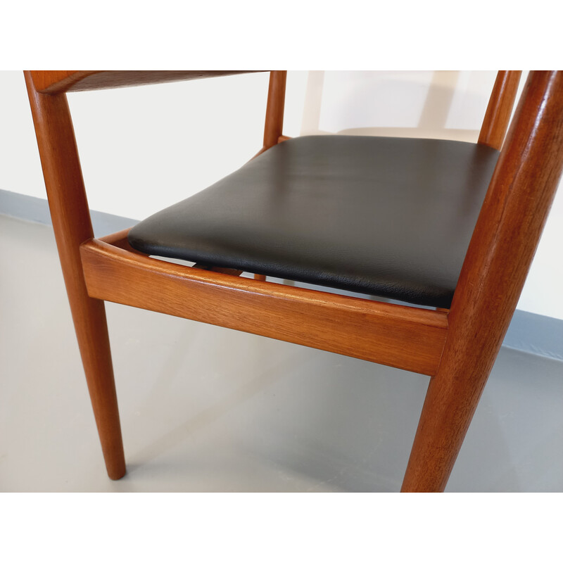 Skandinavischer Vintage-Sessel aus Teakholz und schwarzem Skai von Niels Otto Møller, 1960