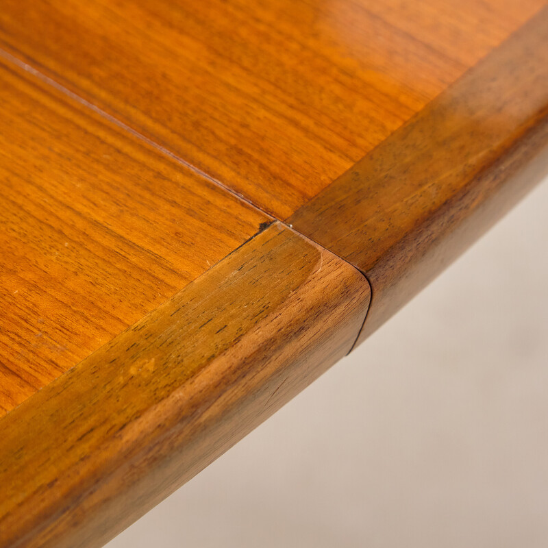 Mesa de comedor vintage de madera de roble, años 70