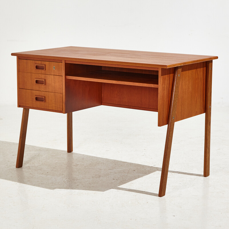 Vintage Deens teakhouten bureau met drie laden, 1970