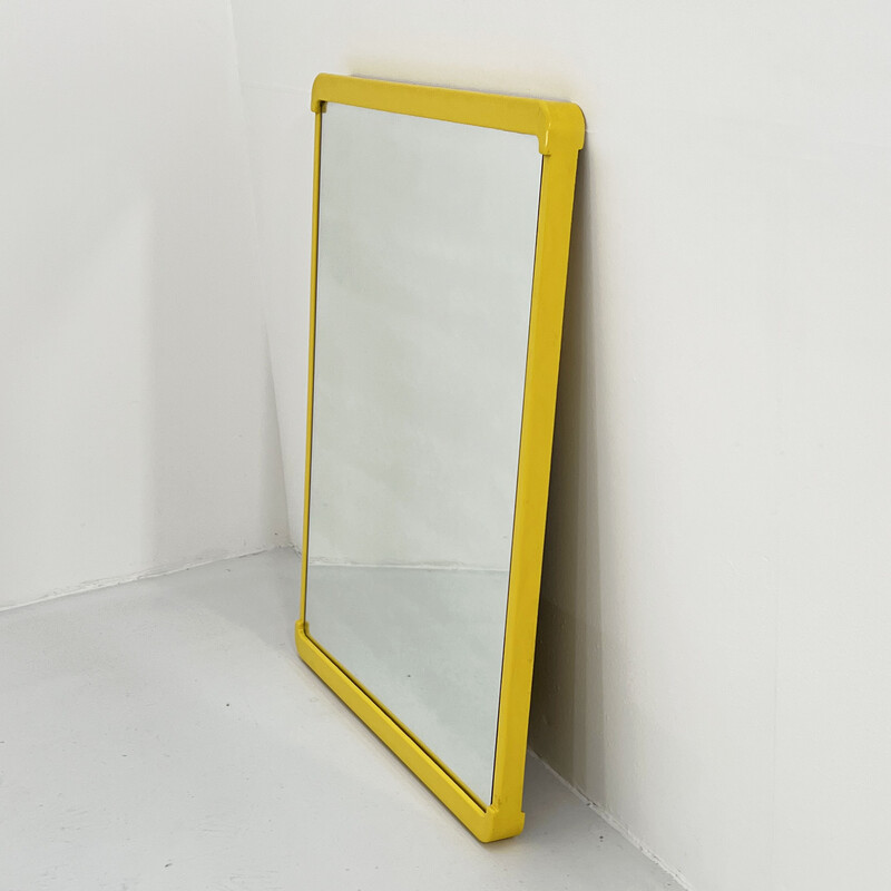 Miroir vintage à cadre jaune par Metalplastica, 1970