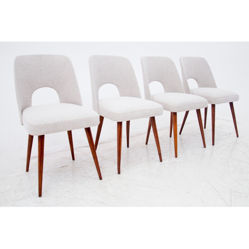 Ensemble de 4 chaises beiges vintage, République tchèque 1960