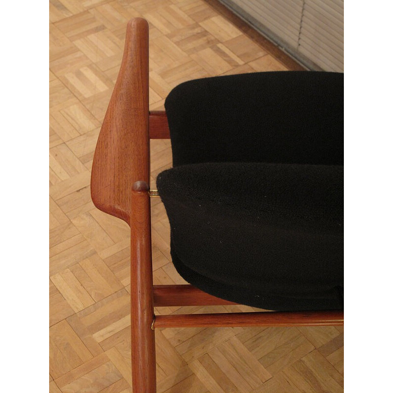 136 solid teck lounge armchair by Finn Juhl forFrance & Fils - 1950s