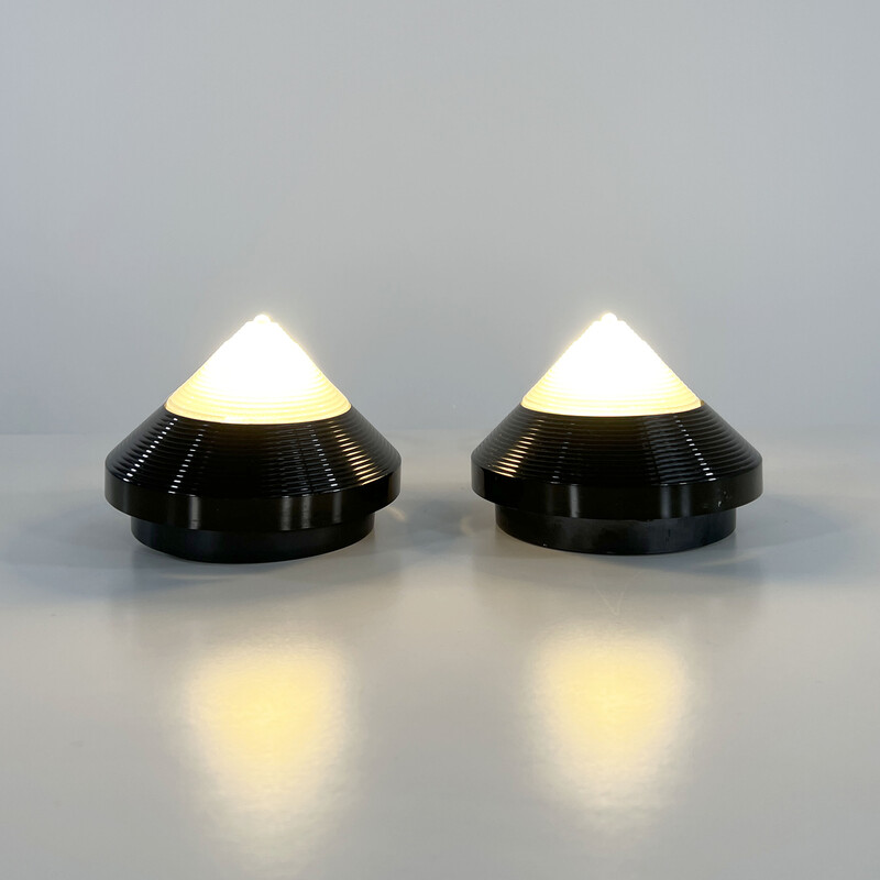 Paar vintage zwarte Pyramide wandlampen, jaren 1980
