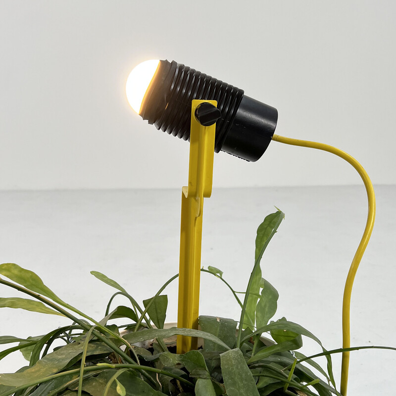 Lámpara jardinera Spotlight vintage amarilla de Stilnovo, años 80