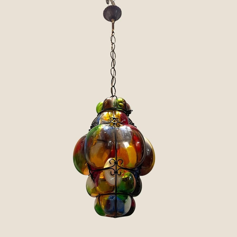 Lámpara colgante vintage de cristal de Murano y hierro forjado, 1950