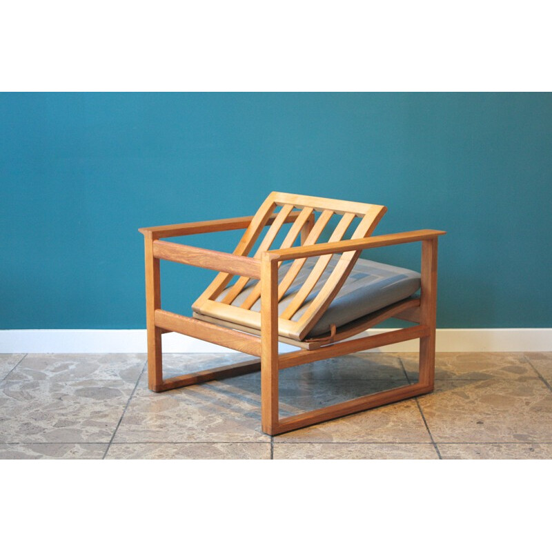 "2256" Oak Lounge Sled Chair by Børge Mogensen for Frederica - 1950s