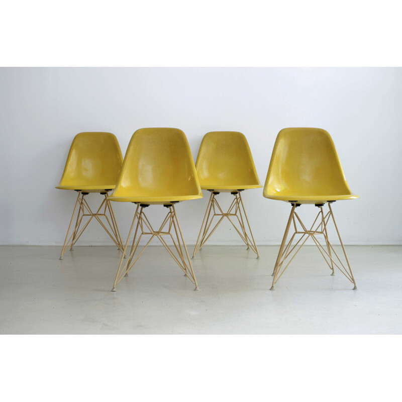 Set of 4 Charles Eames DSR chairs - 1960s