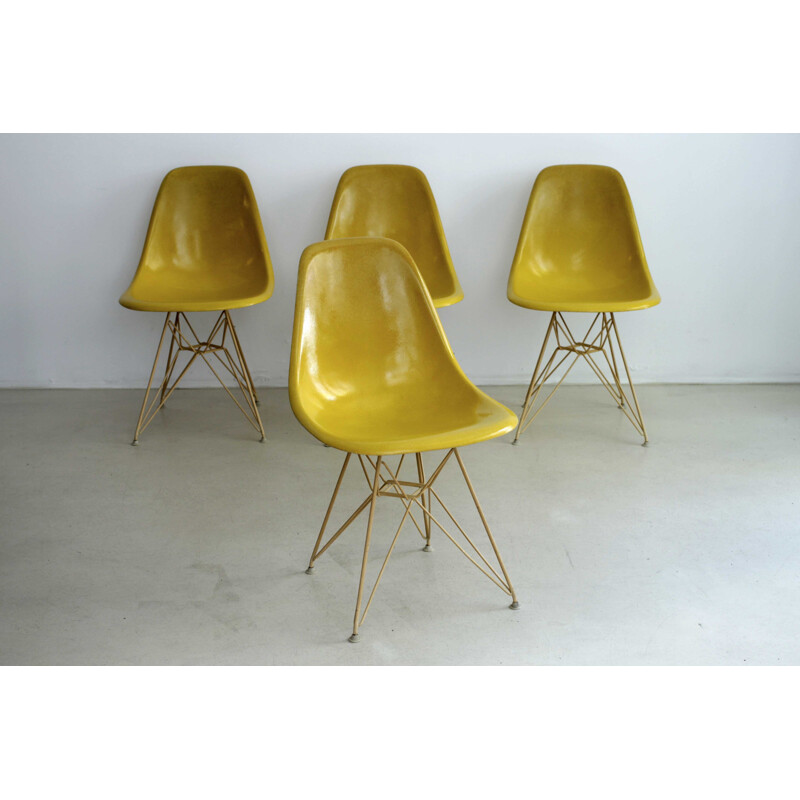 Set of 4 Charles Eames DSR chairs - 1960s