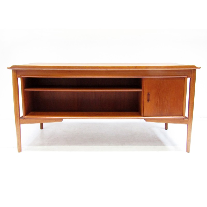 Vintage Deens bureau in teak van Svend Aage Madsen voor Sigurd Hansen, jaren 1960