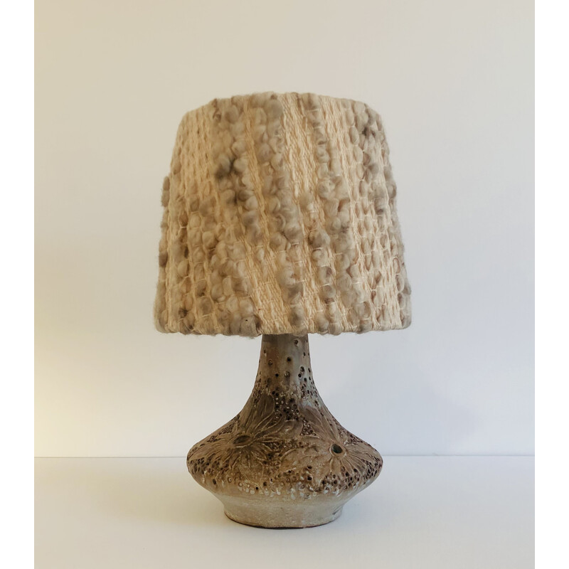 Lampada da tavolo vintage in ceramica traforata di Agnès Escala, Francia 1960