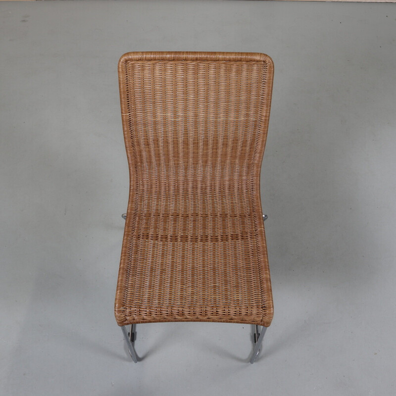 Paire de chaises vintage en chrome et canne