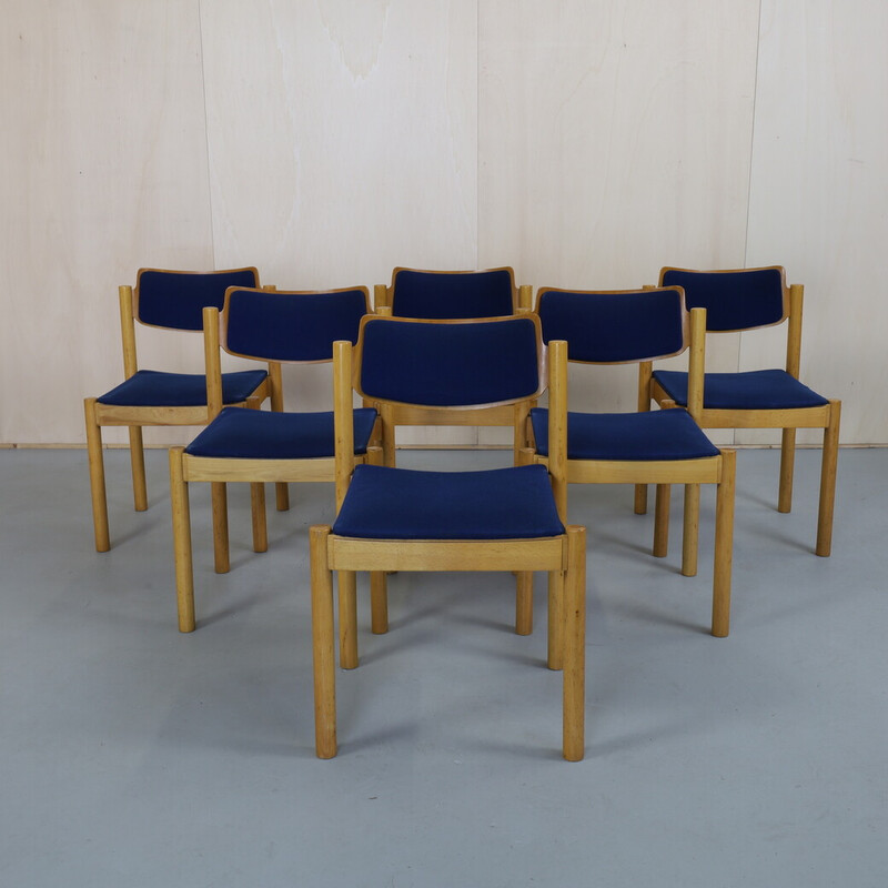 Ensemble de 6 chaises empilables vintage