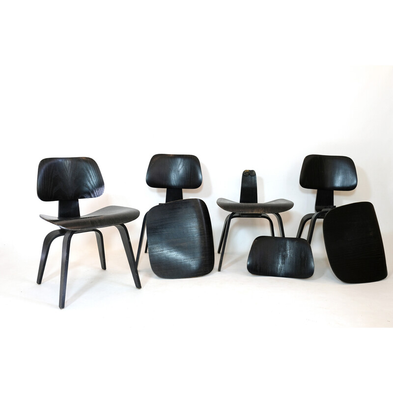 Set van 4 vintage multiplex en houten stoelen van Charles en Ray Eames, 1950