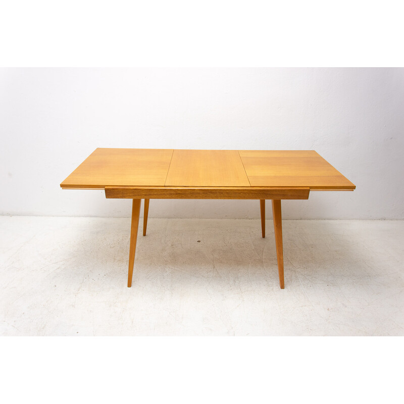 Mid century opklapbare eettafel van František Jirák voor Tatra nábytok, Tsjecho-Slowakije 1970