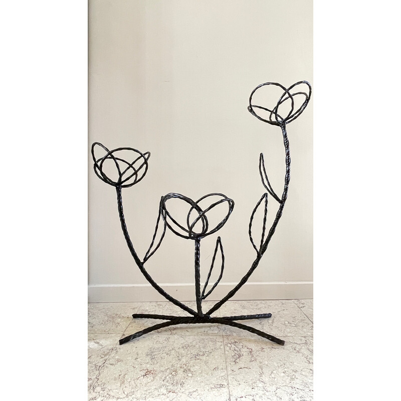 Vintage curved plant holder