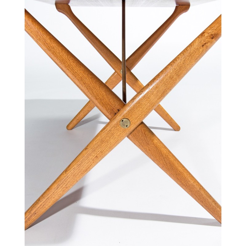 Tavolino vintage in teak e quercia di Hans Wegner per Andreas Tuck, Danimarca 1950