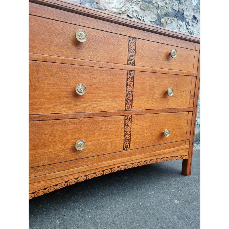 Vintage eikenhouten commode met 3 laden