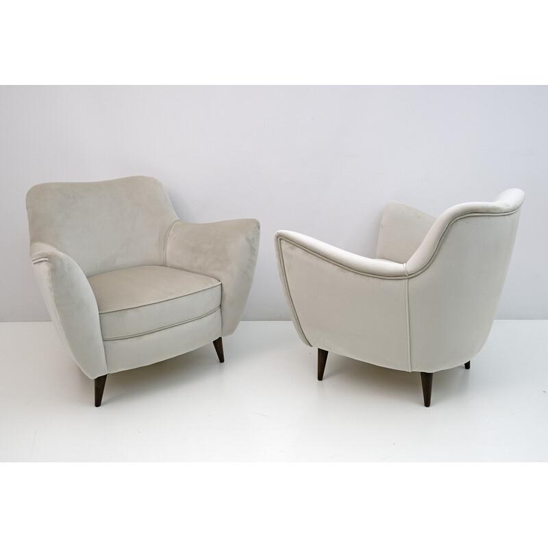 Pair of vintage Perla armchairs in velvet by Giulia Veronesi for Isa Bergamo, Italy 1950